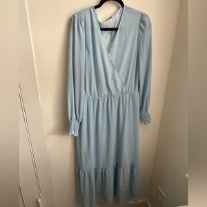 Light blue, v-neck, long sleeve, midi-dress.